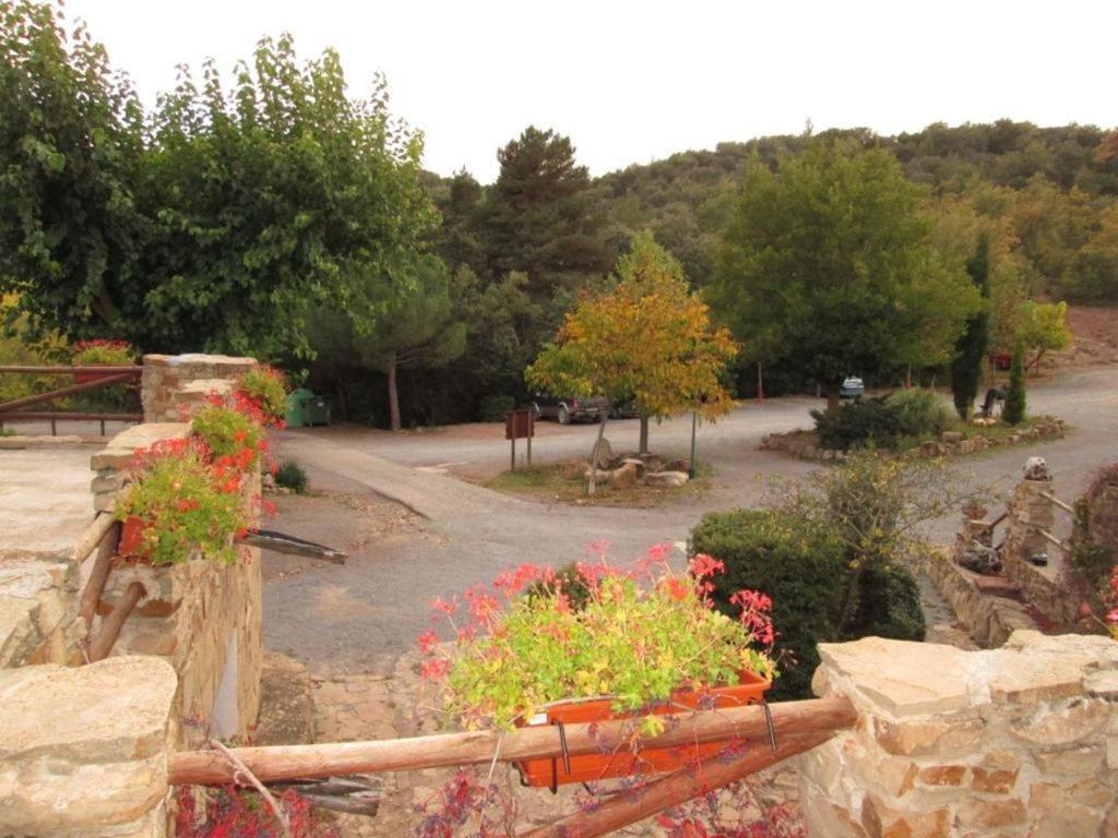 Camping Casa Fausto Cerca De Dinopolis Formiche Alto Bagian luar foto