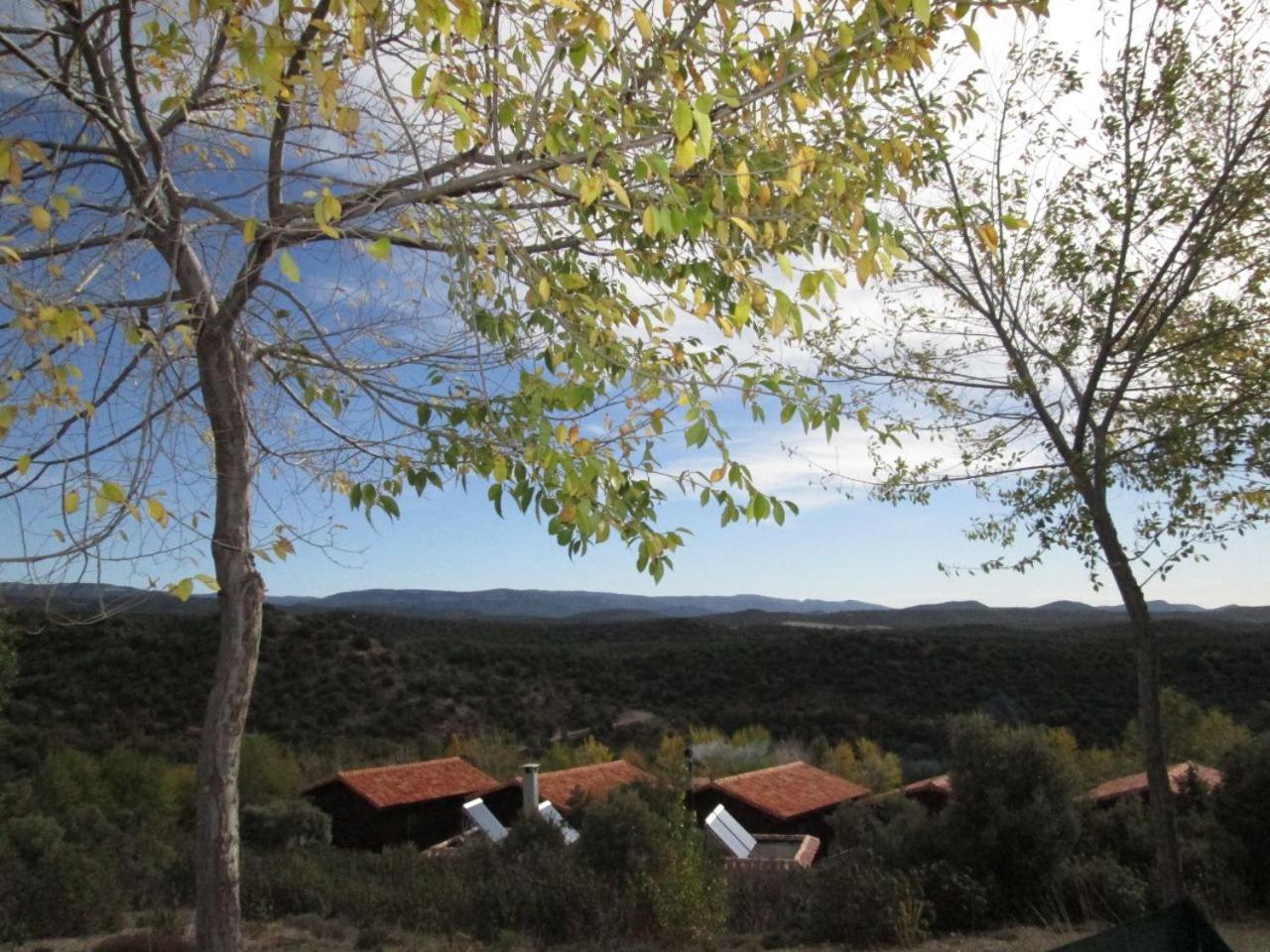 Camping Casa Fausto Cerca De Dinopolis Formiche Alto Bagian luar foto