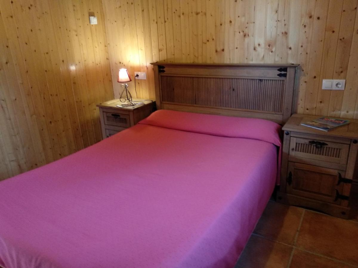 Camping Casa Fausto Cerca De Dinopolis Formiche Alto Bagian luar foto